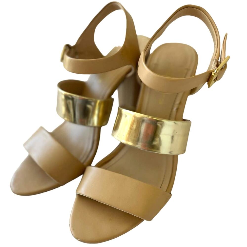 BCBGeneration Nude and Gold Heels, Sz 7.5 B,‎ Strappy